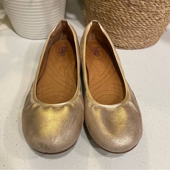 ✨ Indigo by Clarks Metallic Gold Ballet Flats Women's 10 Comfortable & Stylish - Picture 2 of 7